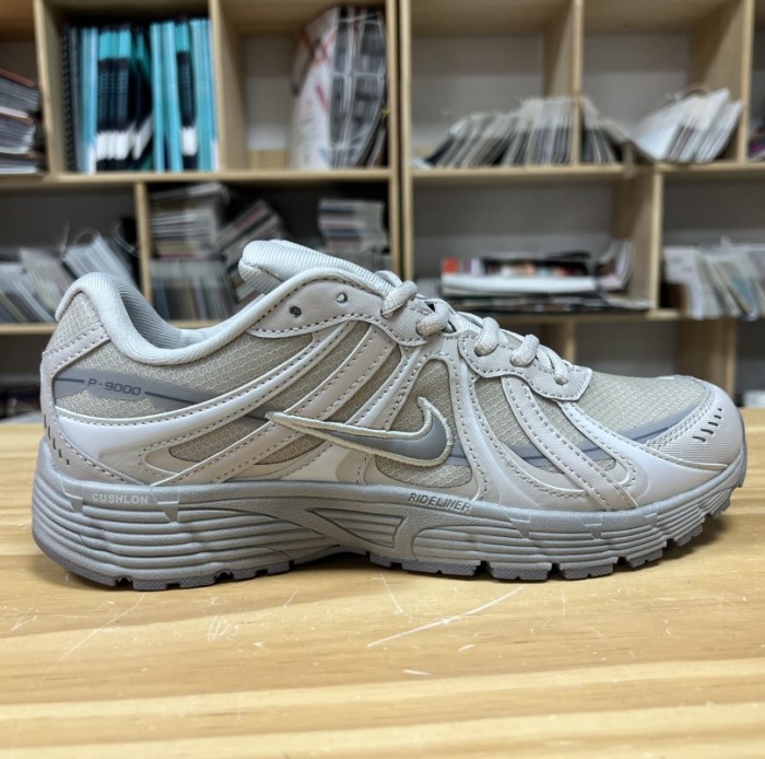 NIKE P9000