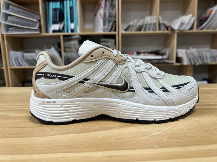 NIKE P9000