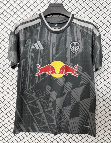 26/27 Leeds United third football jersey
