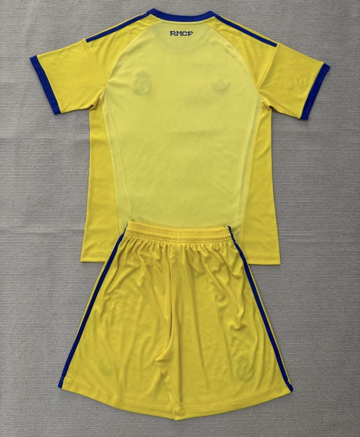 26/27 Real Madrid goalkeeper kids kit