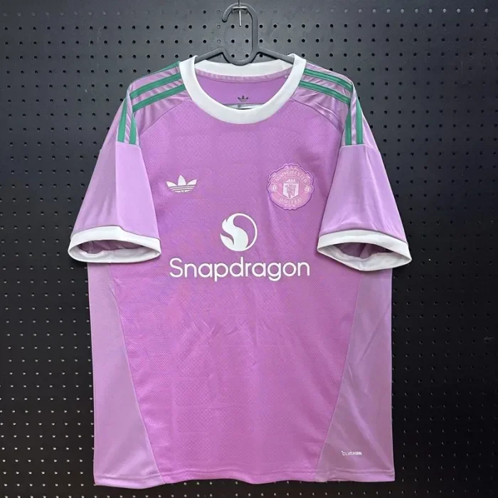 26/27 Manchester United goalkeeper football jersey
