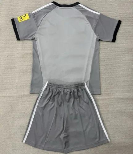 26/27 Newcastle United goalkeeper kids kit grey