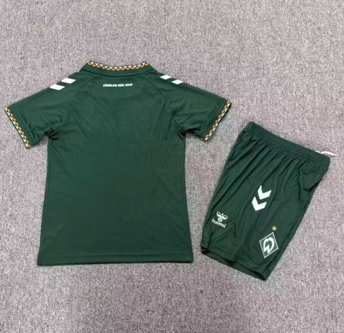 26/27 Werder Bremen away kids kit
