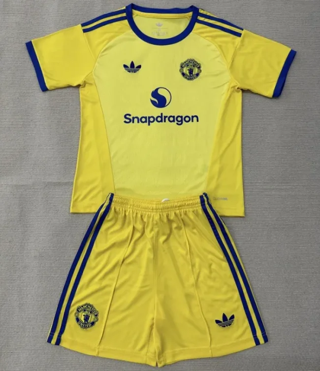 26/27 Manchester United goalkeeper Adult Set yellow
