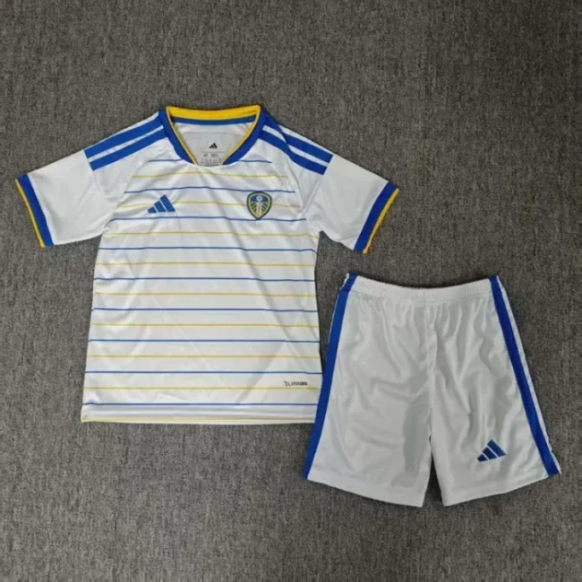 26/27 Leeds United home kids kit