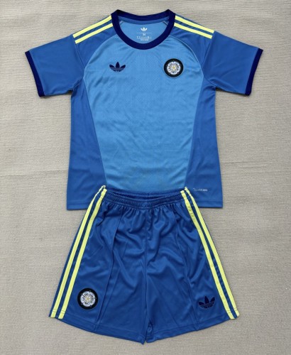 26/27 Leeds United goalkeeper kids kit