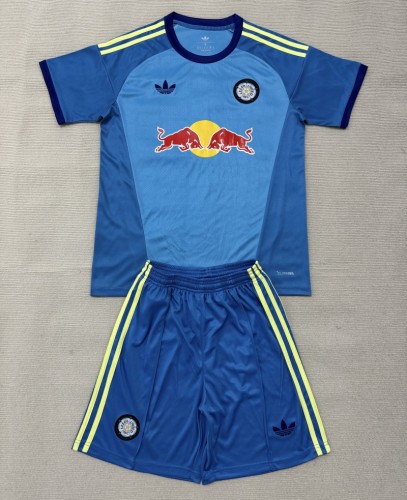 26/27 Leeds United goalkeeper adult set