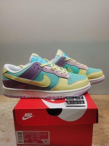Nike SB Dunk Low Series
