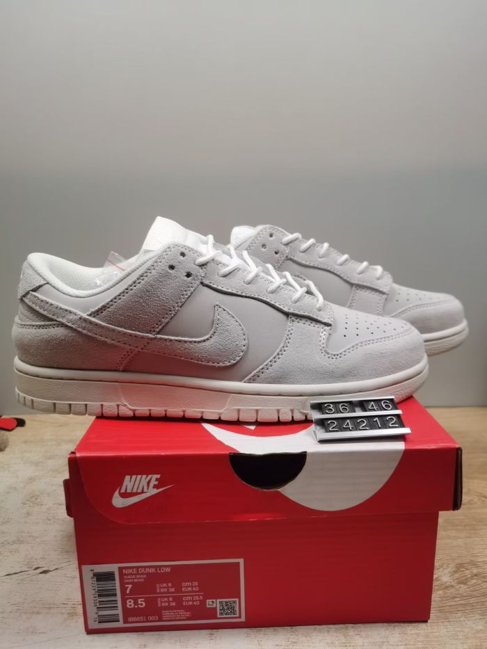 Nike SB Dunk Low Series