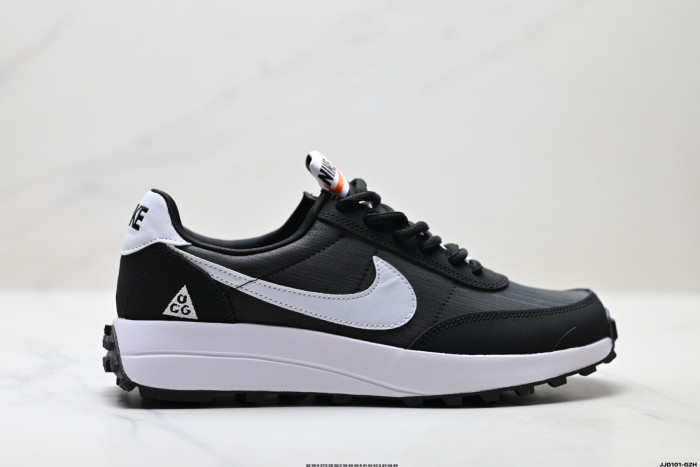 Nike ACG