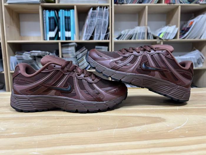 Nike P9000