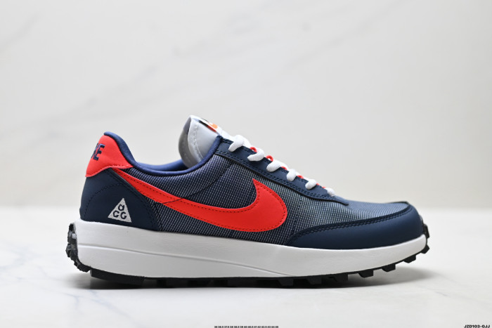 Nike ACG