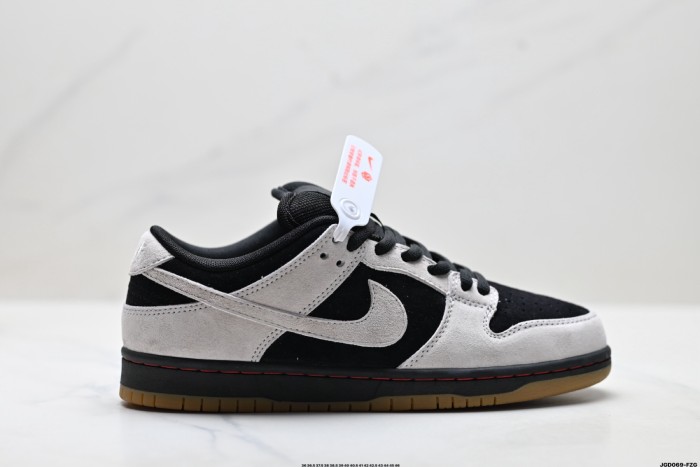 Nike SB Dunk Low Series