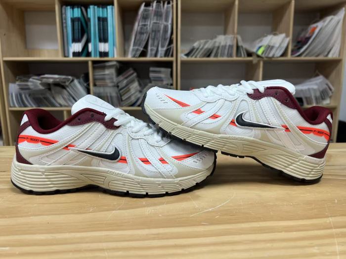 Nike P9000