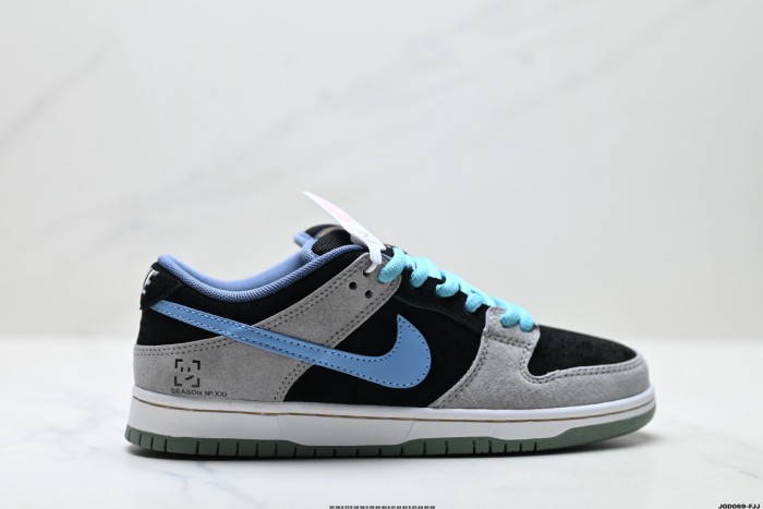 Nike SB Dunk Low Series