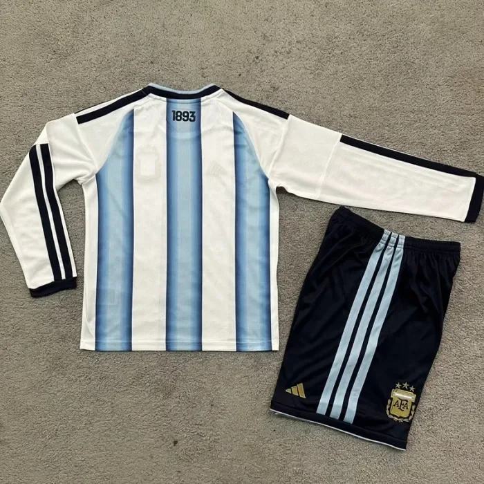 26/27 Argentina home kids kit long sleeves