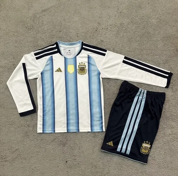 26/27 Argentina home kids kit long sleeves
