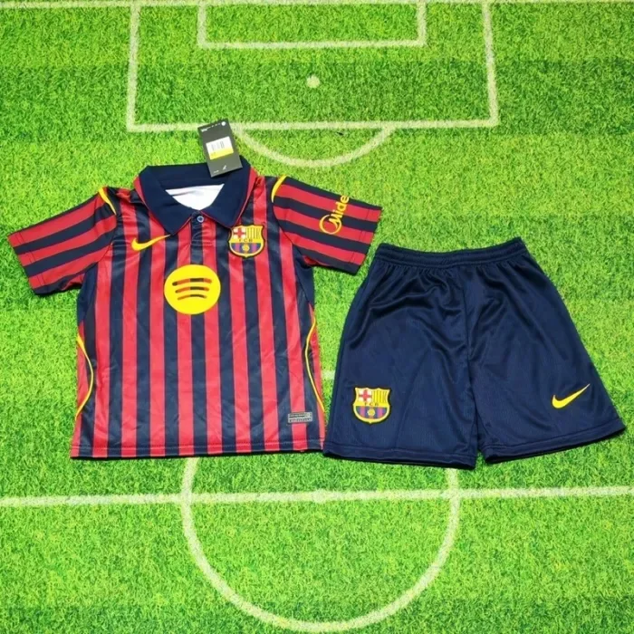 27/28 Barcelona home kids kit