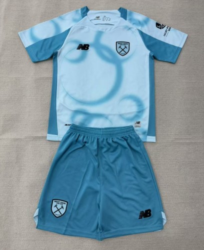 26/27 West Ham United third kids kit