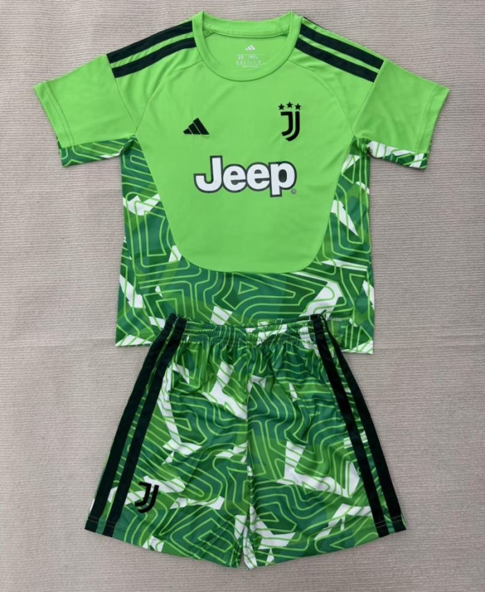 26/27Juventus Goalkeeper kids kit Green