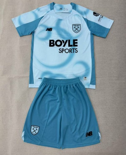 26/27 West Ham United third adult set