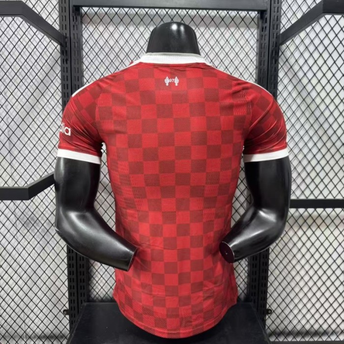 27/28 liverpool home Player Version