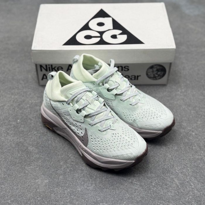 Nike ACG Zegama Trail Hiking Shoes