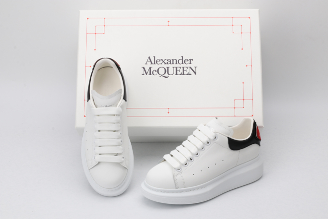 Annareps Great quality A*exander M*queen Sneaker Free shipping