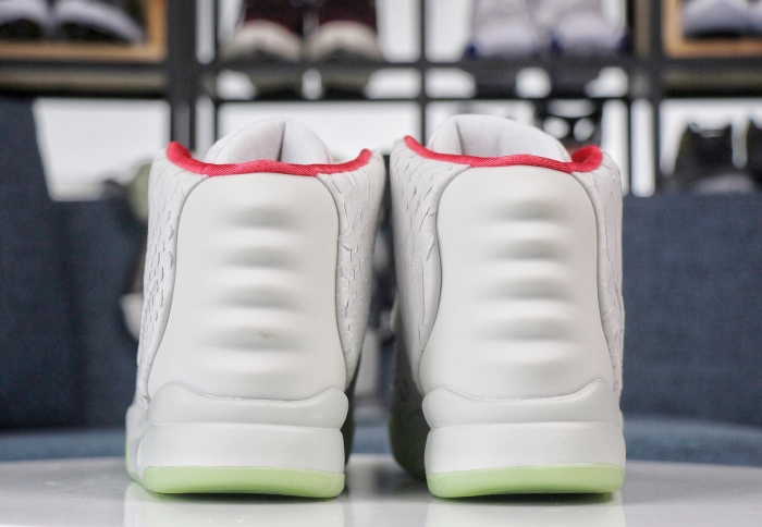 Free shipping from annareps NIKE AIR YEEZY 2 NRG Free shipping