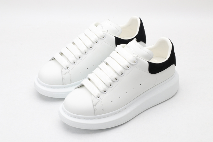 Annareps Great quality A*exander M*queen Sneaker Free shipping