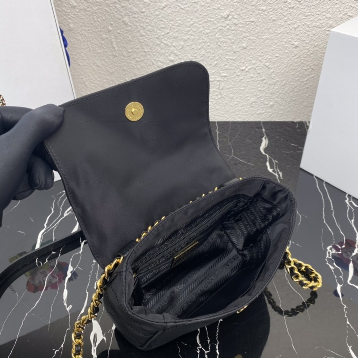 Annareps Great quality P*rada Top Bag 18*16*5cm Free shipping