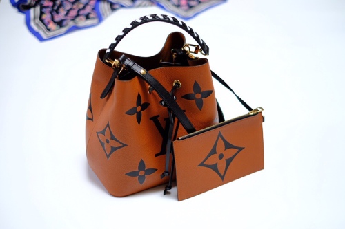 Annareps Great quality L*ouis V*uitton Bag Top Quality 26*26*17.5cm Free shipping