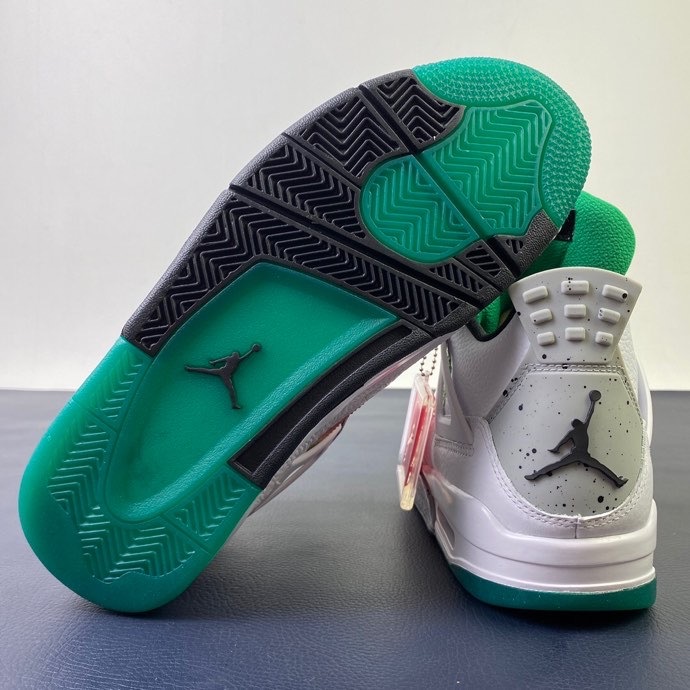 Annareps Great quality Air Jordan 4 WMNS Rasta Free shipping