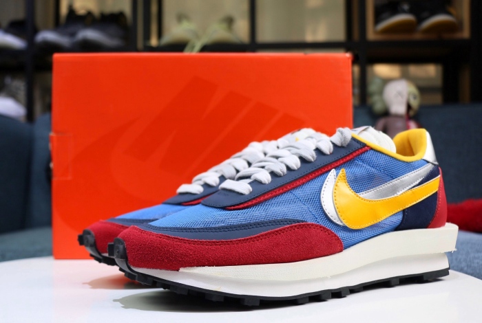 Free shipping from annareps Sacai x Nike Free shipping