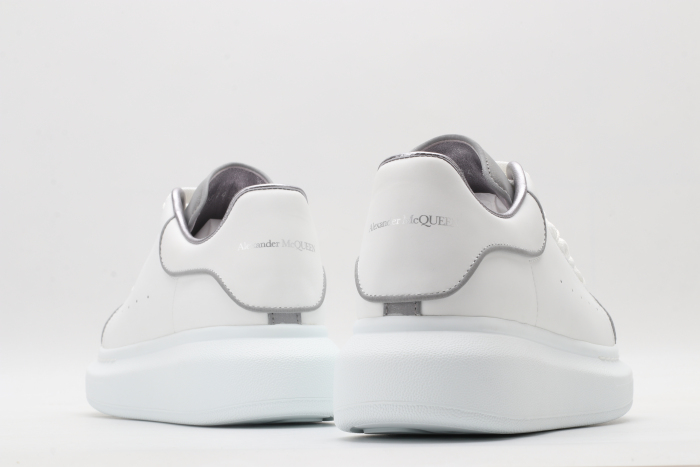 Annareps Great quality A*exander M*queen Sneaker Free shipping