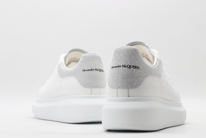 Annareps Great quality A*exander M*queen Sneaker Free shipping