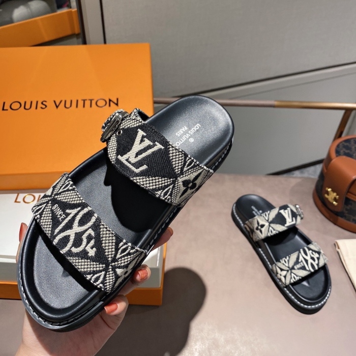 Annareps Great quality Women L*ouis V*uitton Top Sandals Free shipping