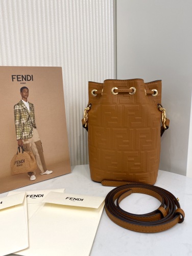 Annareps Great quality F*endi Top Bag 18*12*10cm Free shipping