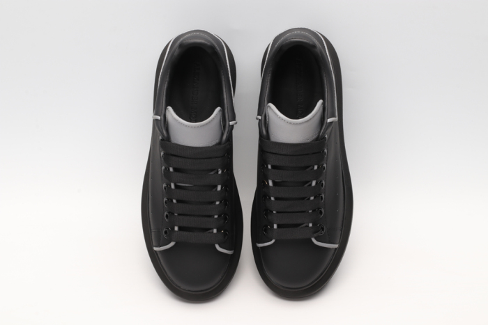 Annareps Great quality A*exander M*queen Sneaker Free shipping