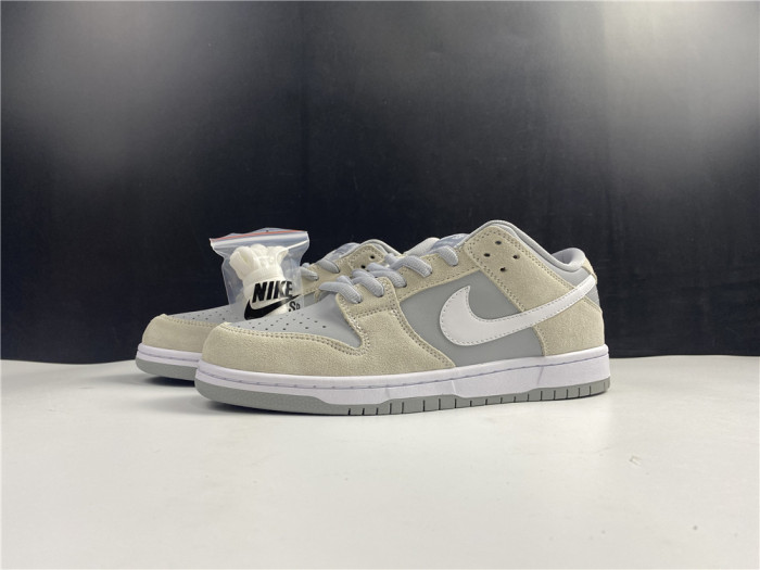 Free shipping from annareps Nike Dunk SB L TRD AR0778-110 Free shipping