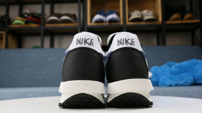 Free shipping from annareps Sacai x Nike Free shipping