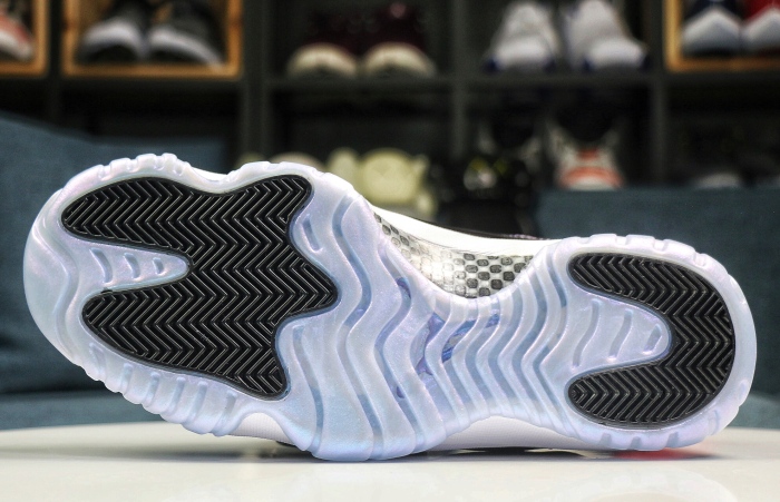 Annareps Great quality Air Jordan 11 Low Emerald Easter Free shipping