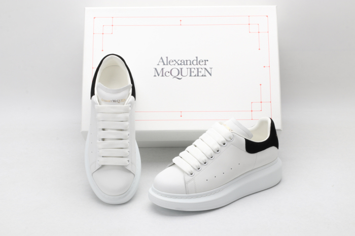 Annareps Great quality A*exander M*queen Sneaker Free shipping