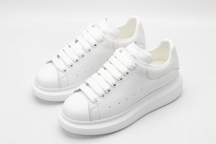 Annareps Great quality A*exander M*queen Sneaker Free shipping