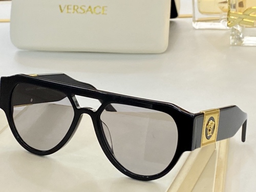 Annareps Great quality V*ersace Glasses Top Free shipping