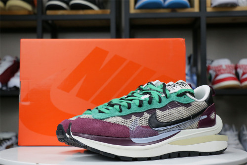 Free shipping from annareps Sacai x Nike Free shipping