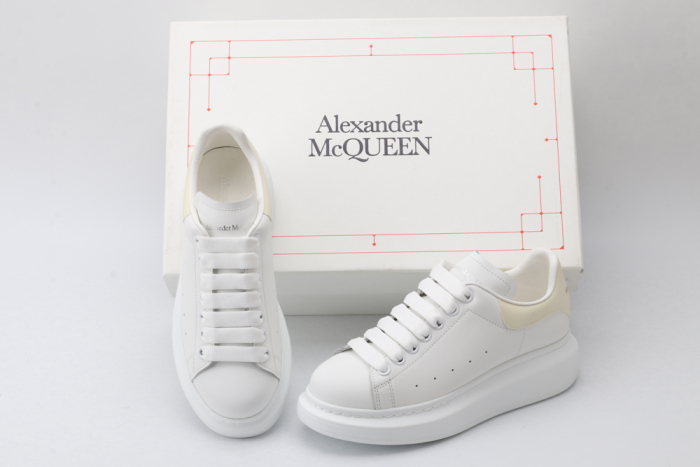 Annareps Great quality A*exander M*queen Sneaker Free shipping