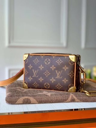Annareps Great quality L*ouis V*uitton Bag Top Quality 18.5*13*8cm Free shipping