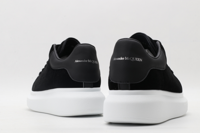 Annareps Great quality A*exander M*queen Sneaker Free shipping