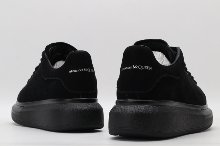 Annareps Great quality A*exander M*queen Sneaker Free shipping